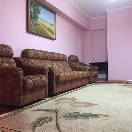 Bishkek Apartment Central מראה חיצוני תמונה